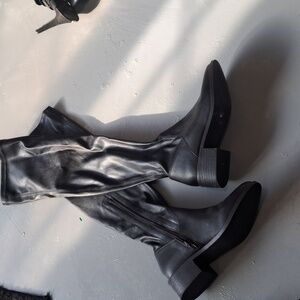 Stylish Black Over-the-Knee Sreve Madden Boots